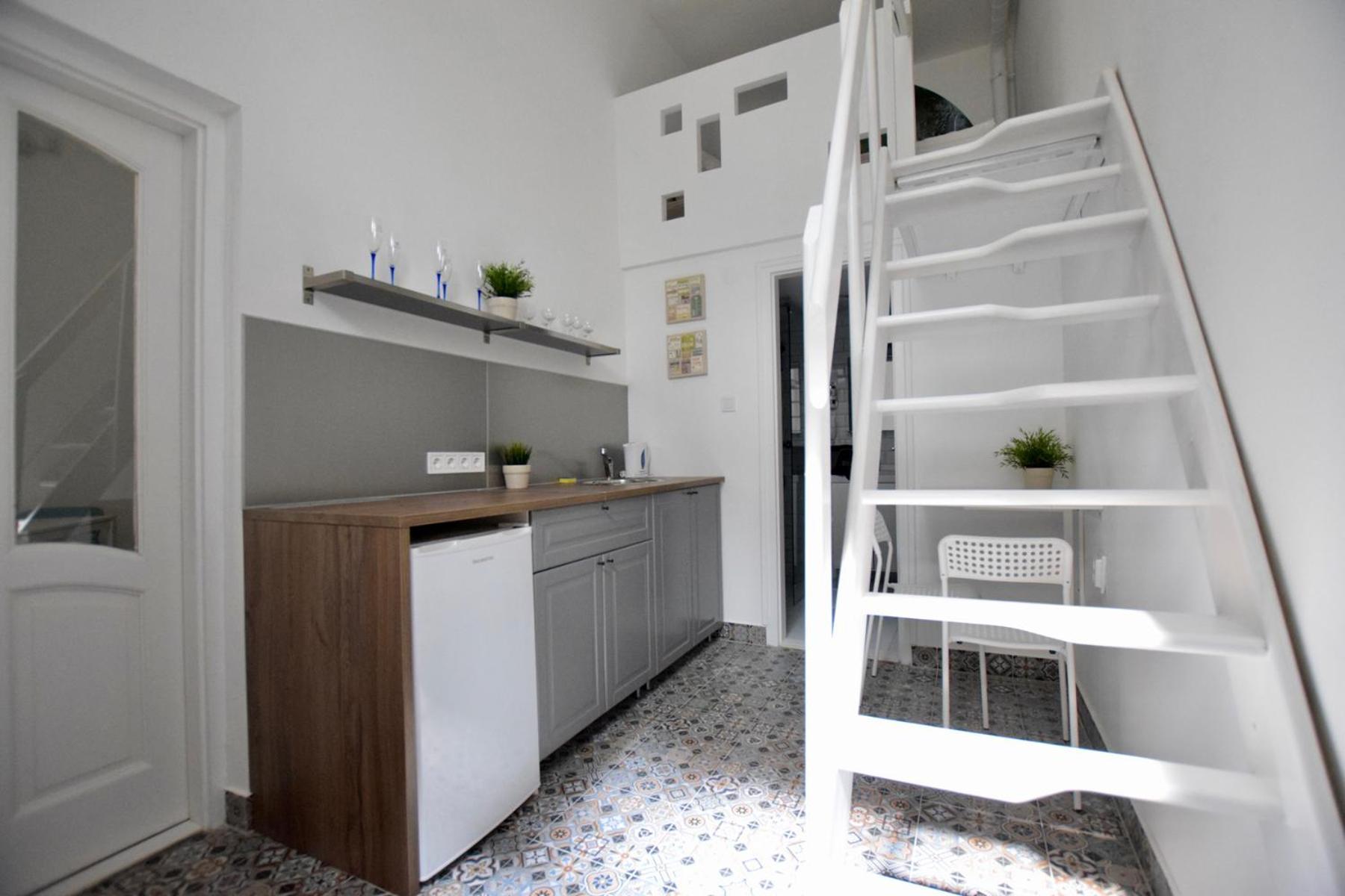 Budget Apartment By Hi5 - Kertesz Street Βουδαπέστη Εξωτερικό φωτογραφία